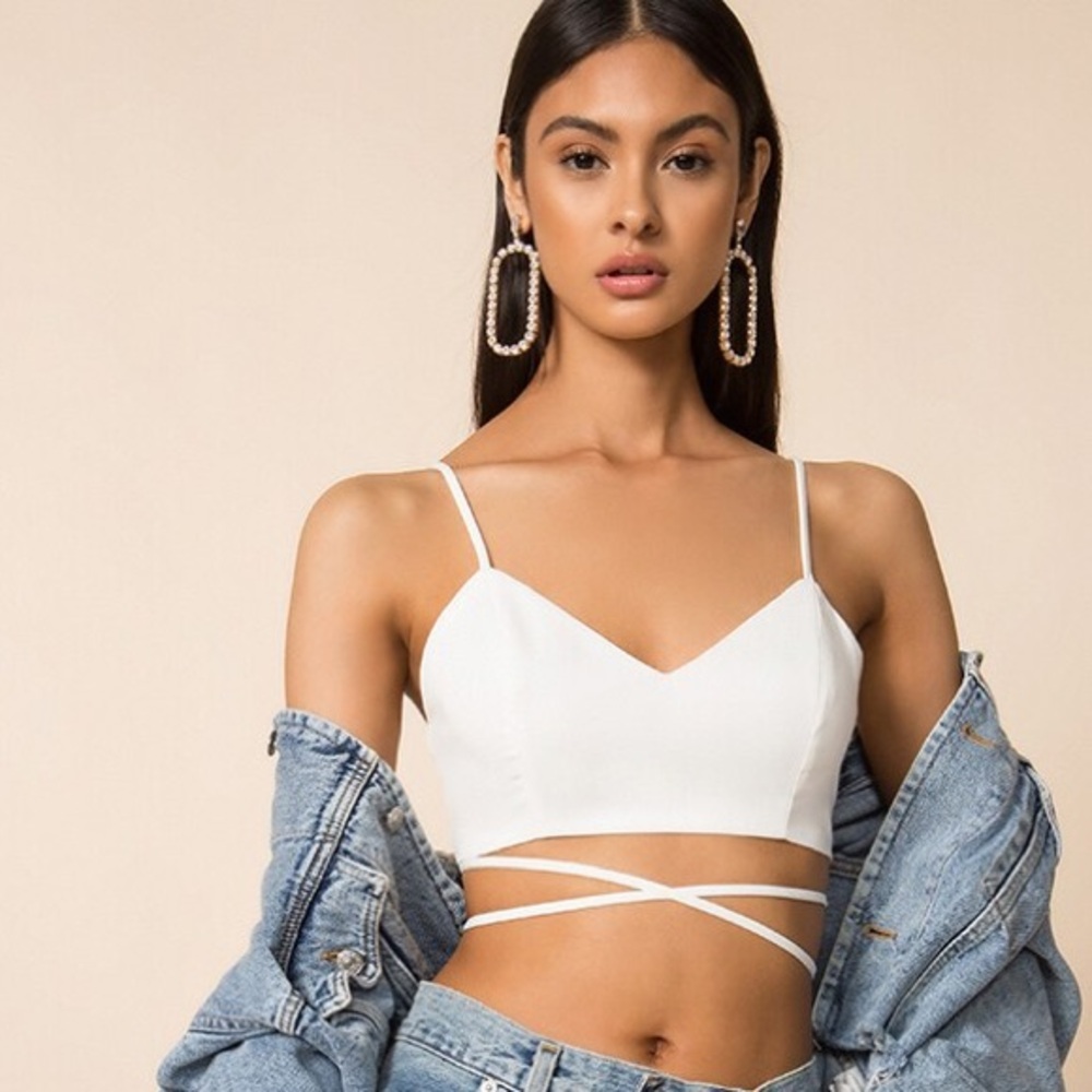 Superdown Kiya White Strappy Crop Top